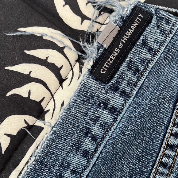 Citizens of Humanity Liya Highrise Classic Fit Crop Sz 28 Great condition! - Picture 6 of 6